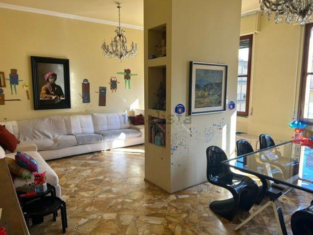 Appartamento in vendita di 165 m² in Piazza Risorgimento, 24