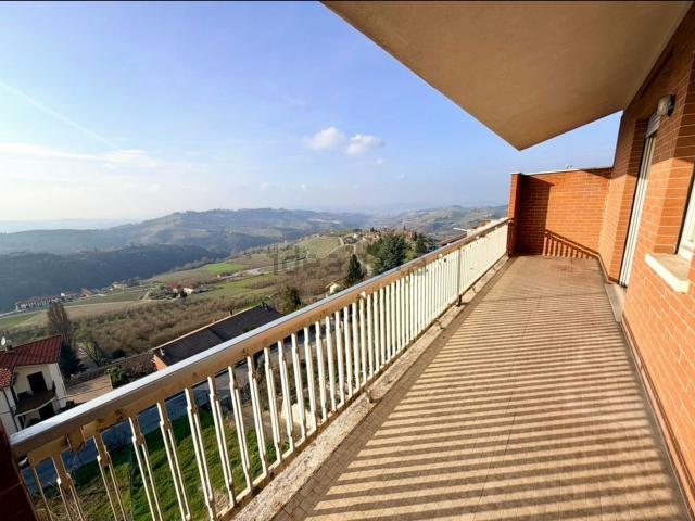 Appartamento in vendita di 120 m² in Piazza Vittorio Emanuele, 5