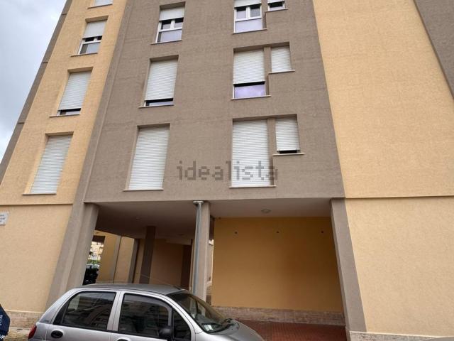 Appartamento in vendita di 120 m² in Piazzale Giacomo D&apos Alì, 1
