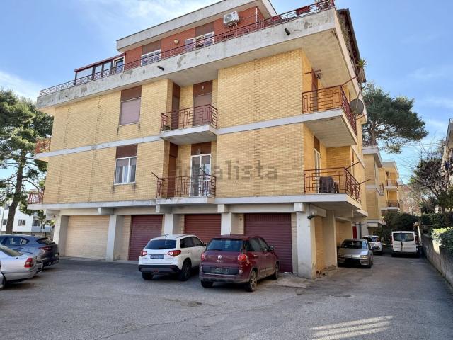 Appartamento in vendita di 120 m² in Salita Guido Dorso, 45