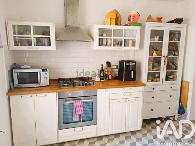 Appartamento in vendita di 120 m² in Salita Inferiore di San Barnaba, 6