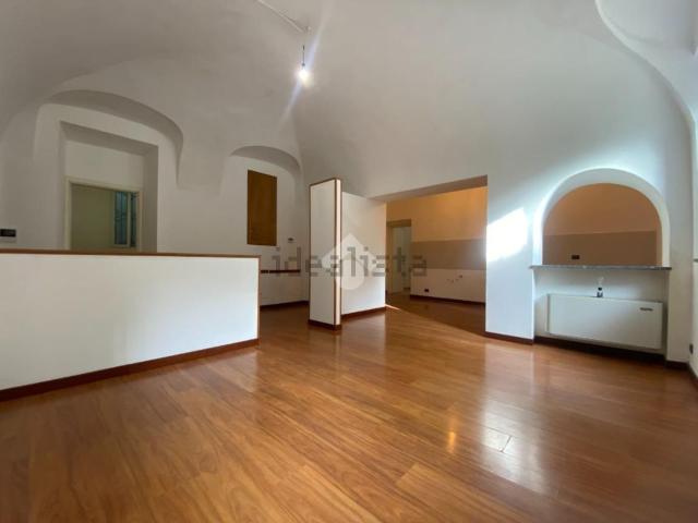 Appartamento in vendita di 120 m² in Salita Pontida