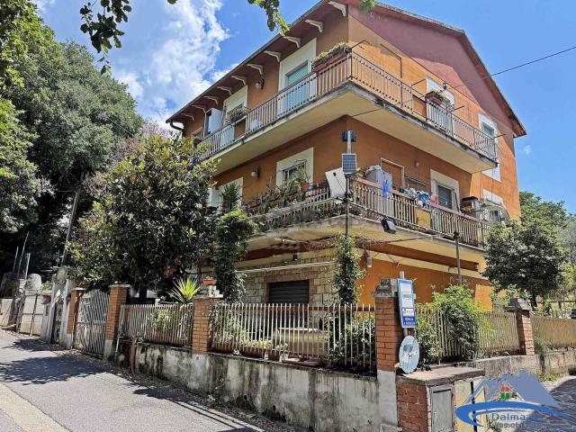 Appartamento in vendita di 120 m² in Strada San Giusta, 87