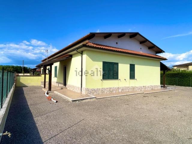 Appartamento in vendita di 120 m² in Strada Statale 148