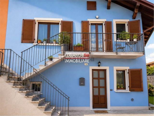 Appartamento in vendita di 120 m² in Strada Statale 34 del Lago Maggiore