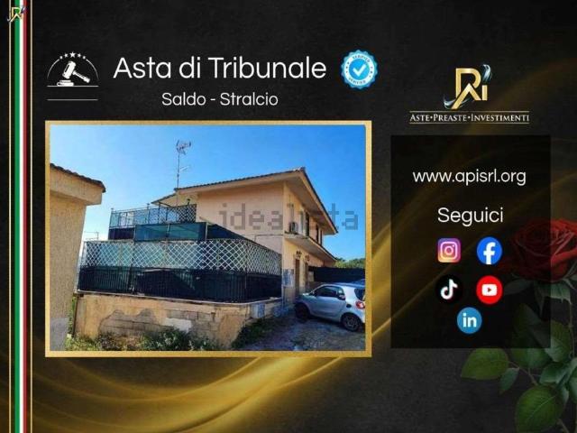Appartamento in vendita di 120 m² in Strada Provinciale 5