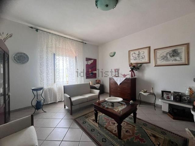 Appartamento in vendita di 120 m² in Strada Provinciale della Camminata