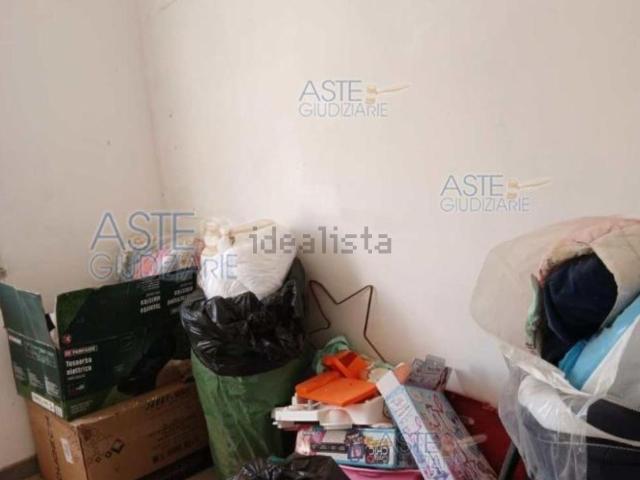 Appartamento in vendita di 1214 m² in Via Savona
