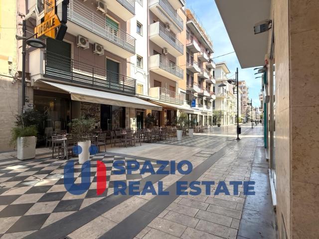 Appartamento in vendita di 121 m² in Via C. Battisti, 44