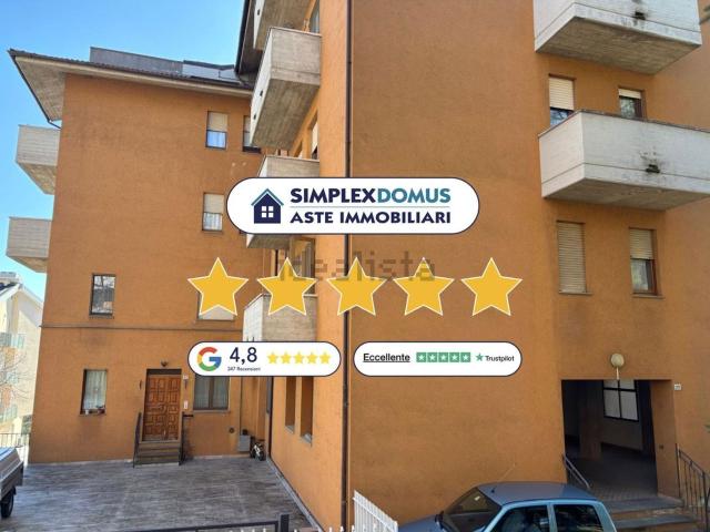 Appartamento in vendita di 121 m² in Via Conti di San Maroto