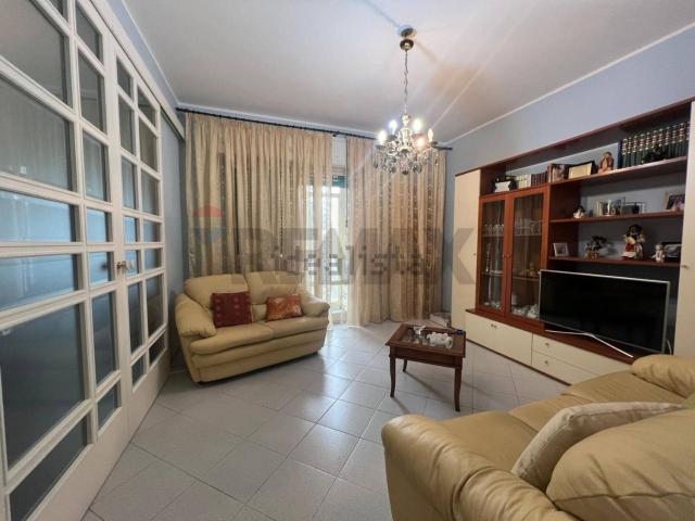 Appartamento in vendita di 121 m² in Via Catania, 109
