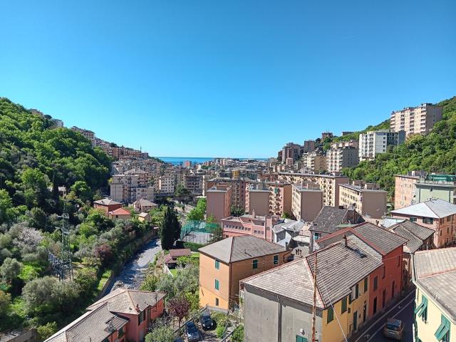 Appartamento in vendita di 121 m² in Via Cadighiara, 30