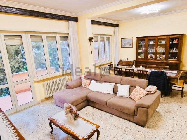 Appartamento in vendita di 121 m² in Via Campo Ligure
