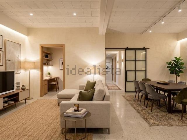 Appartamento in vendita di 121 m² in Via Chinnici Rocco, 22