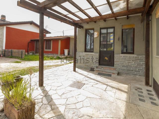 Appartamento in vendita di 121 m² in Via A. Amprino, 44