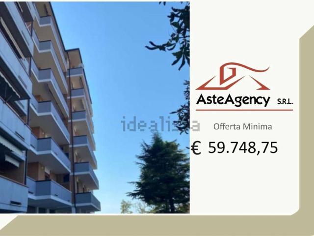 Appartamento in vendita di 121 m² in Via Adone Zoli, 5