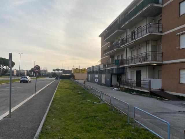 Appartamento in vendita di 121 m² in Via Appia, 128