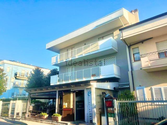 Appartamento in vendita di 121 m² in Via G. Verdi, 7