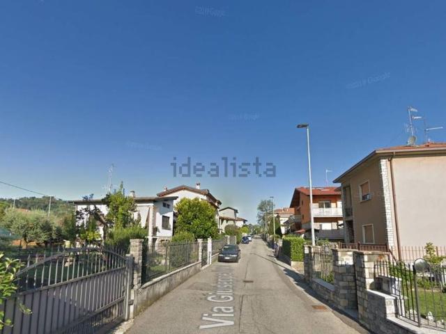 Appartamento in vendita di 121 m² in Via Giuseppe Bravi, 84