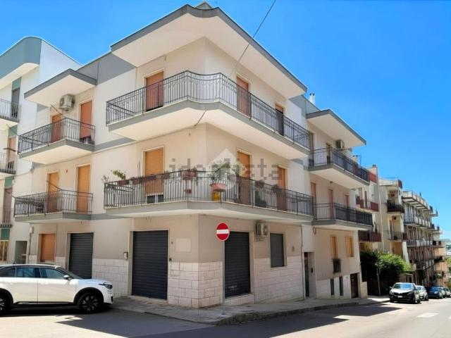 Appartamento in vendita di 121 m² in Via Giuseppe di Vittorio, 9