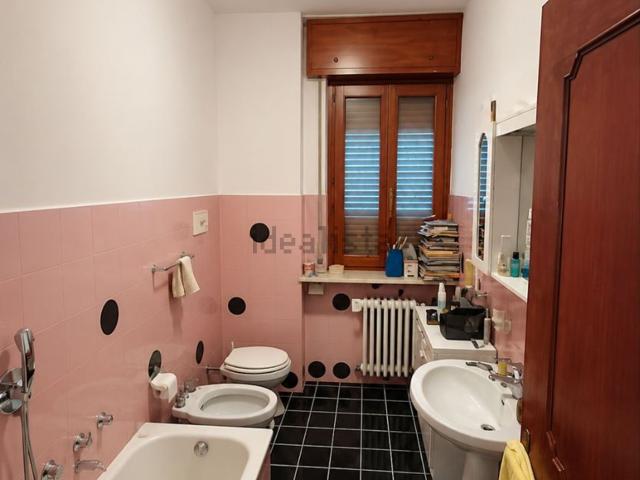 Appartamento in vendita di 121 m² in Via Giosuè Carducci, 47