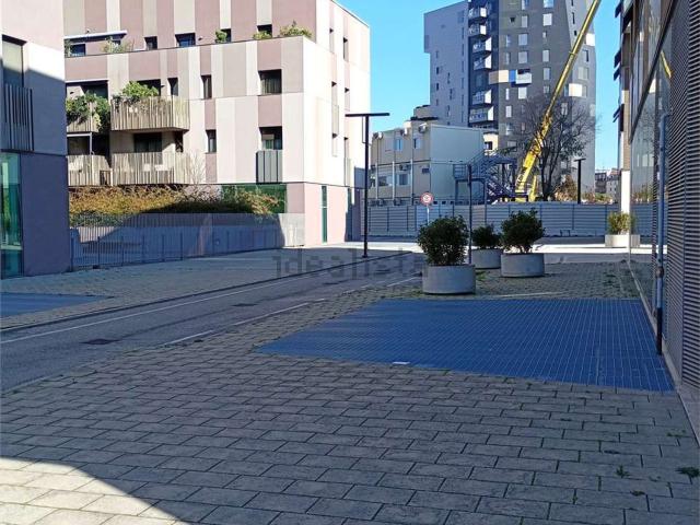 Appartamento in vendita di 121 m² in Via Giorgio Bassani, 8