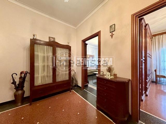 Appartamento in vendita di 121 m² in Via Giovanni Ambrogio Molfino, 6