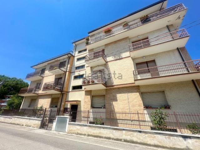 Appartamento in vendita di 121 m² in Via Guido Celli, 4