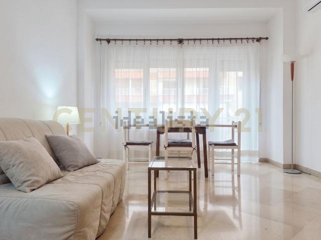 Appartamento in vendita di 121 m² in Via Domenico Millelire