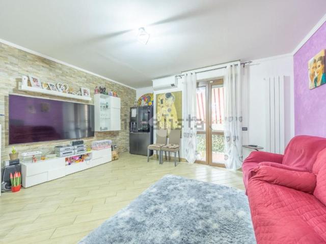 Appartamento in vendita di 121 m² in Via del Mare, 13
