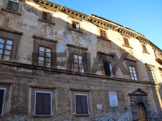 Appartamento in vendita di 121 m² in Via del Bosco, 49