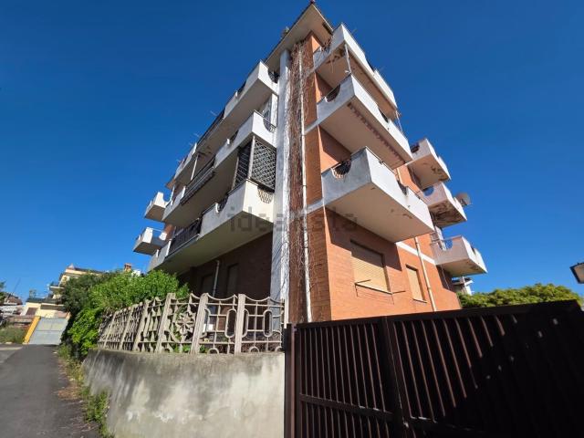 Appartamento in vendita di 121 m² in Via Edita Broglio, 30