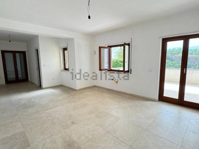 Appartamento in vendita di 121 m² in Via Ettore Maiorana
