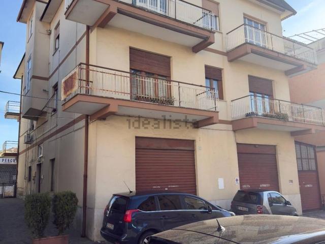 Appartamento in vendita di 121 m² in Via Filippo Bandiera