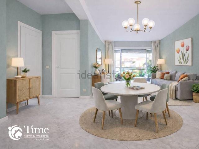 Appartamento in vendita di 121 m² in Via Leucatia