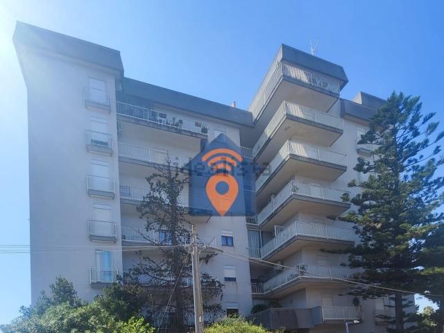 Appartamento in vendita di 121 m² in Via Leonardo Centonze