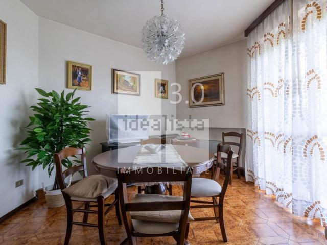 Appartamento in vendita di 121 m² in Via Monte Marmolada, 31