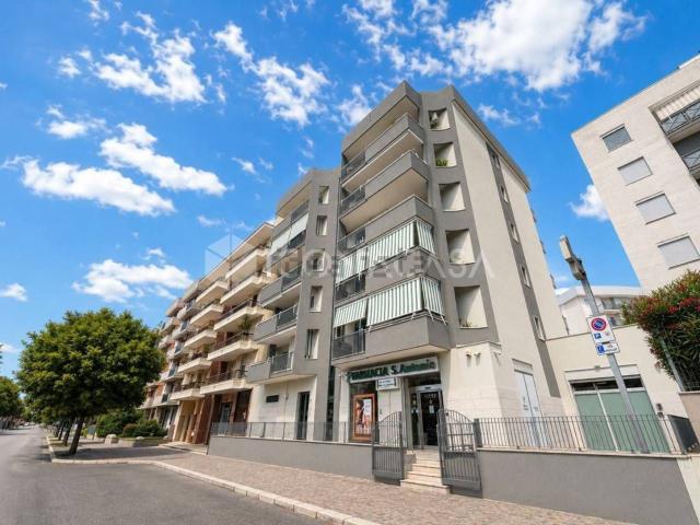 Appartamento in vendita di 121 m² in Via Mattia Preti