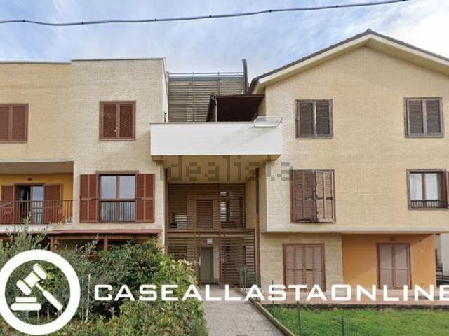Appartamento in vendita di 121 m² in Via Martiri delle Foibe