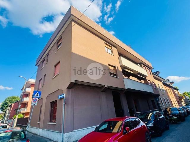 Appartamento in vendita di 121 m² in Via San Francesco D&apos Assisi, 10