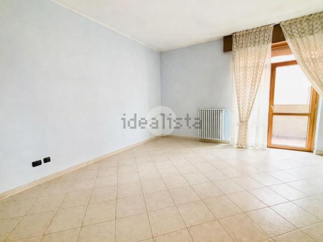 Appartamento in vendita di 121 m² in Via San Francesco D&apos Assisi, 10