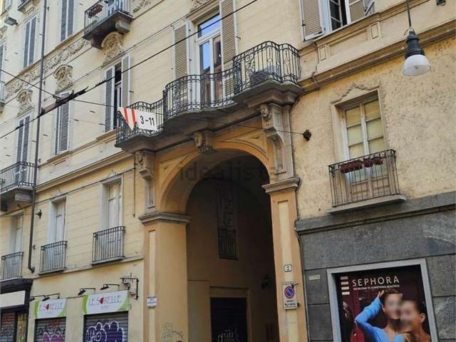Appartamento in vendita di 121 m² in Via San Francesco D&apos Assisi