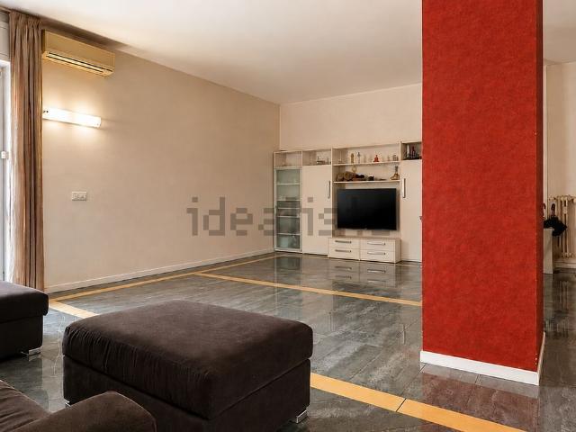 Appartamento in vendita di 121 m² in Via San Zeno, 79