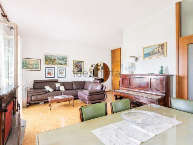 Appartamento in vendita di 121 m² in Via Pietro Mascagni, 1