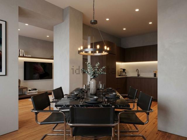 Appartamento in vendita di 121 m² in Via Rodolfo Morandi, 11