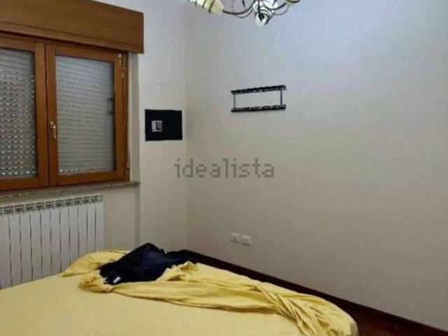 Appartamento in vendita di 121 m² in Via Raffaele Coscarella, 9