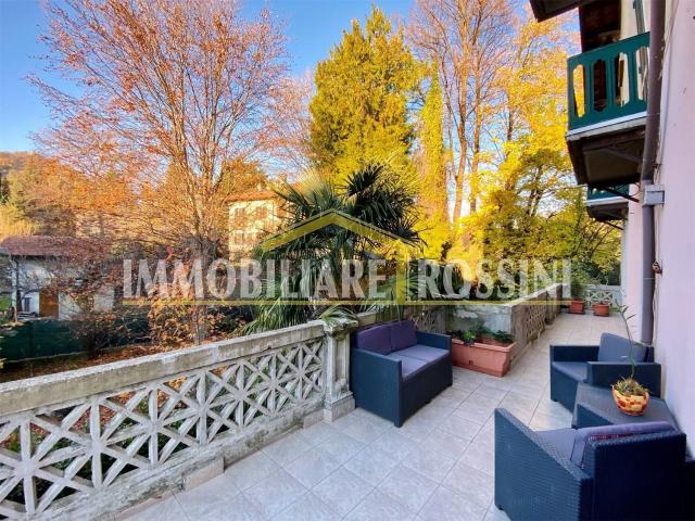 Appartamento in vendita di 121 m² in Via Virgilio, 97