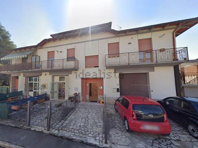 Appartamento in vendita di 121 m² in Via XXV Aprile, 84