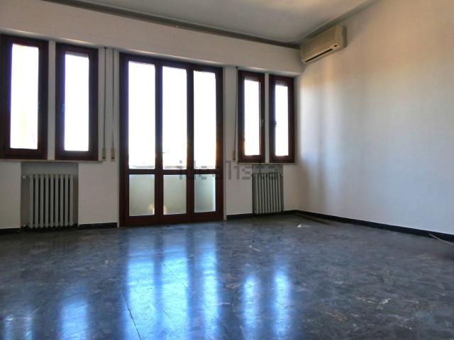 Appartamento in vendita di 121 m² in Viale delle Olimpiadi