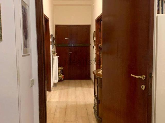 Appartamento in vendita di 121 m² in Viale Giuliano Vanzolini
